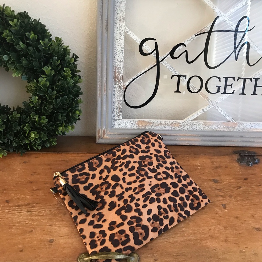 Flannel Clutch/Wristlet. Leopard Print